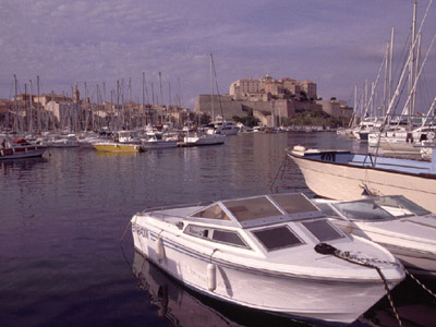 Hafen und Zitadelle von Calvi