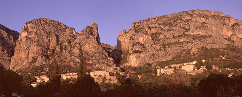 Moustier Ste. Marie